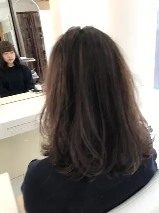 セミロング ロング カラー パーマ 内藤 達也のヘアスタイル