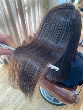 ミディアム 伊藤 光成のヘアスタイル