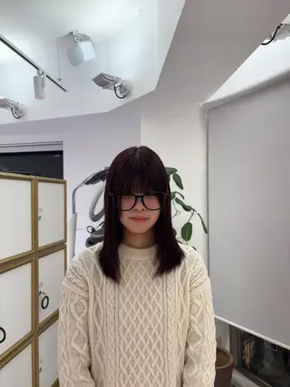 ミディアム カラー 山野 華愛のヘアスタイル