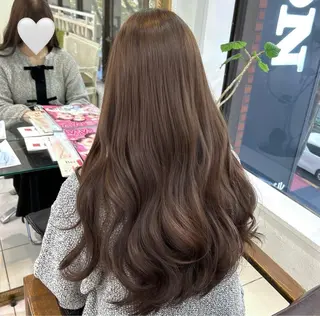 ロング カラー ヘアアレンジ 透明感カラー ai🫧🪞のヘアスタイル