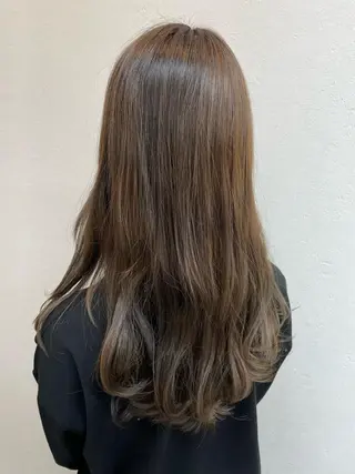 ロング ブリーチなしWカラー ヘアセット菜希のヘアスタイル