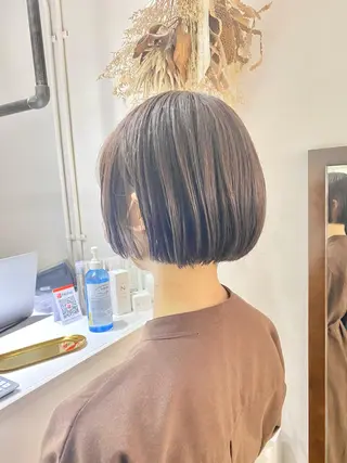 ショート ili 梅田のヘアスタイル