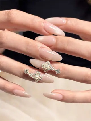 ネイル NailSalon CHILLのネイルデザイン