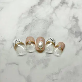 ネイル Nail&eye Belire 新宿のネイルデザイン