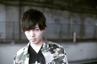 ミディアム カラー メンズ メンズヘア特化 崎田 成人のヘアスタイル