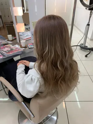 ロング カラー 羽エクステ🩷 🤍まき🤍のマツエク・マツパデザイン