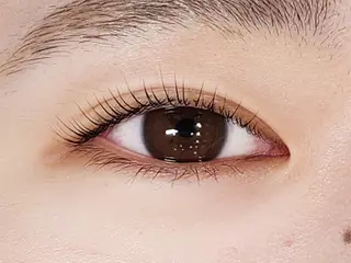 マツエク・マツパ EARTH/A草津店 AYAKAのマツエク・マツパデザイン