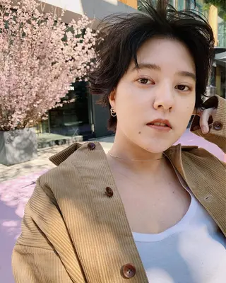 ショート カラー パーマ ヘアアレンジ 松田 亮葉のヘアスタイル