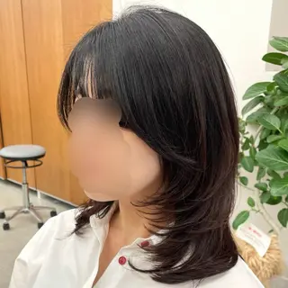 ミディアム minami🤎 レイヤーカットのヘアスタイル