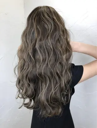 カラー 韓国風🫧透明感 🦄岡庭春菜🎀のヘアスタイル