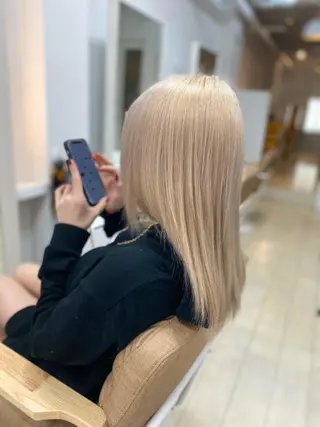 セミロング カラー パーマ ヘアアレンジ メンズ キッズ ネイル マツエク・マツパ アイブロウ 🧡可愛い色落ち🧡 ハイトーン特化🧡のヘアスタイル