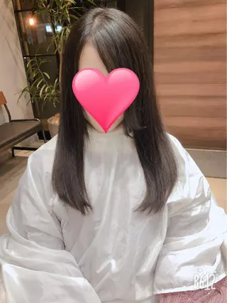 ロング kawamoto akaneのヘアスタイル