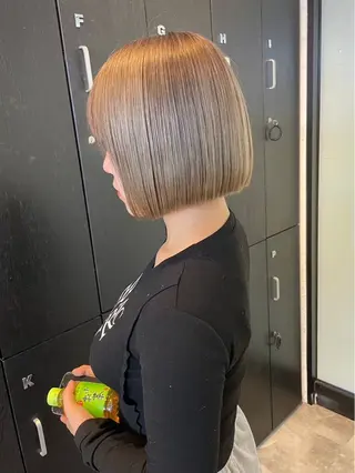 ショート カラー ブリーチカラー特化 ✨️永井諒のヘアスタイル
