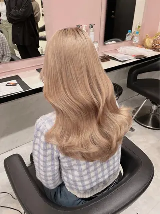 セミロング カラー ヘアアレンジ 韓国レイヤー＆ピンク 艶髪🩶maikoのヘアスタイル