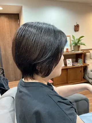 ショート カラー Annon プライベートサロンのヘアスタイル