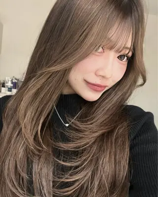 ロング カラー kaho /レイヤーカットのヘアスタイル