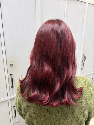 ミディアム 太田 千尋のヘアスタイル