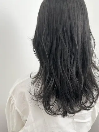 ロング カラー トレンド/顔まわり/ レイヤー/髪質改善のヘアスタイル