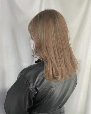 セミロング 早瀬裕之 パーマのヘアスタイル