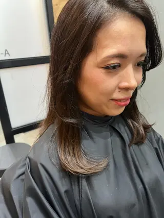 セミロング カラー パーマ ヘアアレンジ メンズ キッズ ネイル マツエク・マツパ アイブロウ 久木原 ゆりのヘアスタイル