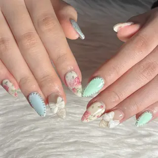 ネイル LAVISH manaのネイルデザイン