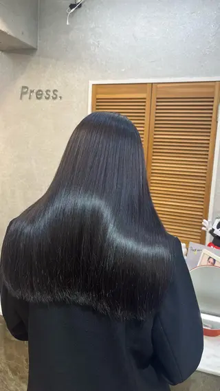 ロング 透明感カラー🕊🤍 アサノ マユのヘアスタイル