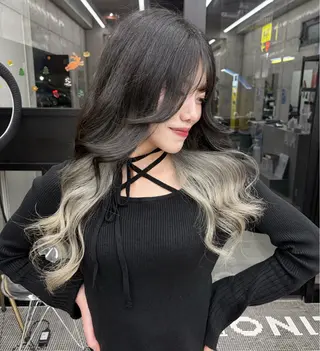 ロング 福田 彩心のヘアスタイル