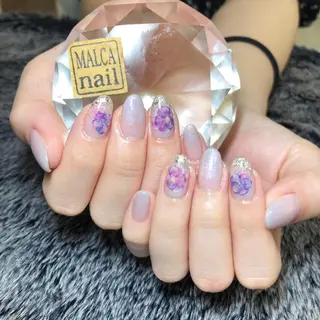 ミディアム カラー パーマ ヘアアレンジ キッズ ネイル マツエク・マツパ 荒木 莉奈のネイルデザイン