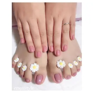 ショート ネイル 👑enen style👑のネイルデザイン