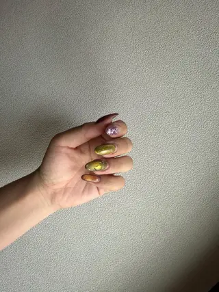 ネイル happiness nailのネイルデザイン