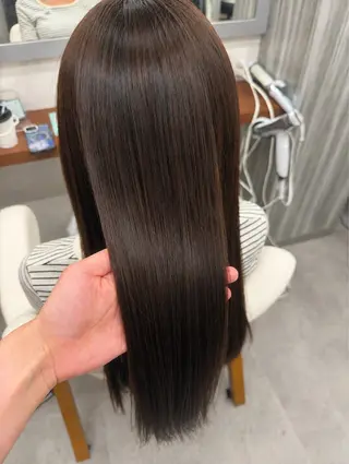 セミロング 堀江 真維のヘアスタイル