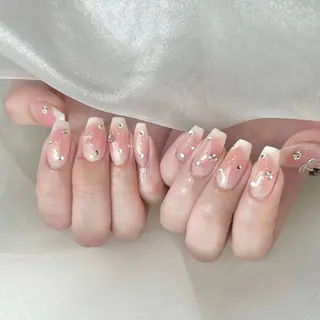 ネイル Rino ，のネイルデザイン