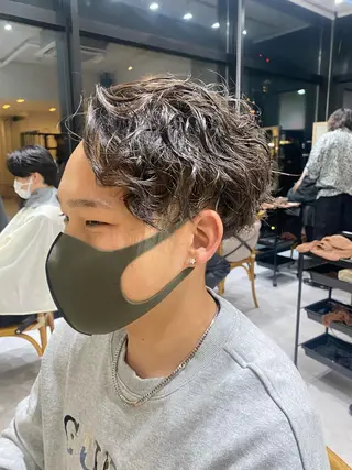 パーマ メンズ 似合う髪型が 分からない方へのヘアスタイル