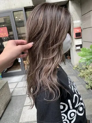 ミディアム カラー 西村あきや トレンド韓国ヘアのヘアスタイル