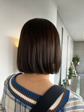 ミディアム おせ ちさとのヘアスタイル