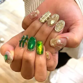 ネイル 新井 ひなののネイルデザイン