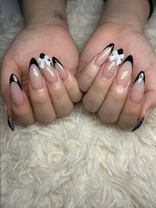 ネイル ANELA サクラのネイルデザイン