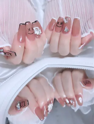 ロング ネイル マツエク・マツパ アイブロウ merci nailのネイルデザイン