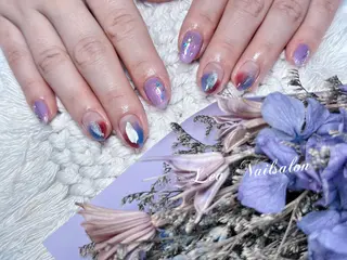 ショート カラー ネイル Le’a NailSalonのネイルデザイン