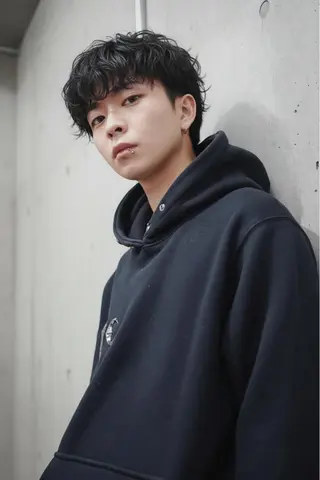 パーマ メンズ キタダ ヒロキのヘアスタイル