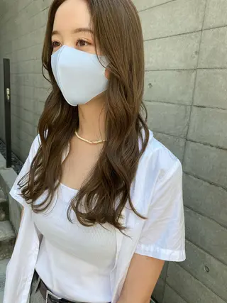 ロング ✨色持ちの良い艶 カラー✨蟹江真世のヘアスタイル