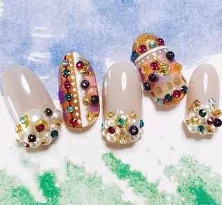 ネイル mano nella manoのネイルデザイン