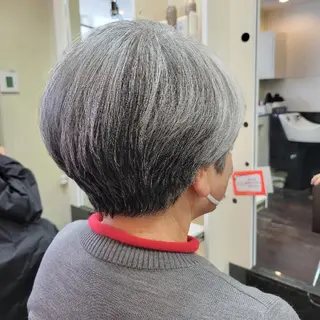 ショート 遠藤 史秋のヘアスタイル