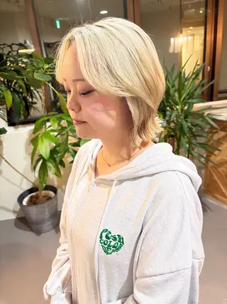 ミディアム ボブ/ショート/小倉 ✂中尾吏穏のヘアスタイル