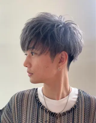 ショート 尾崎 虹美のヘアスタイル