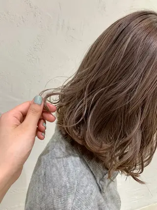 ミディアム カラー ヘアアレンジ 🫧透明感カラー/ ボブ/小笠原汐海🪽のヘアスタイル
