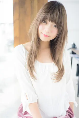 セミロング おしゃれ染めで白髪を 染める/山口玲緒奈のヘアスタイル