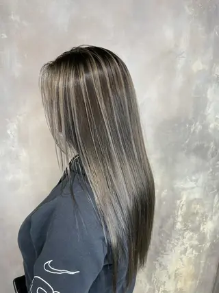 ロング カラー La vielle 西峠のヘアスタイル