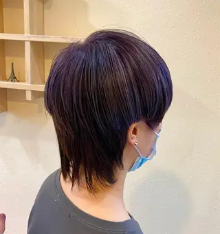 ショート カラー 中川 茜里のヘアスタイル