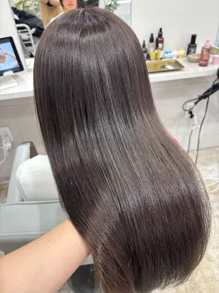 ロング makoto⌇レイヤ ー⌇艶カラー🍒‎のヘアスタイル